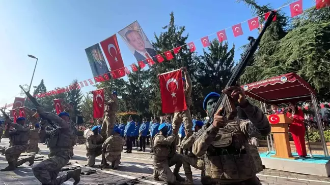 Sakarya'da Cumhuriyet Bayramı Coşkuyla Kutlandı