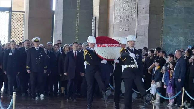 DEVA Partisi Anıtkabir'i Ziyaret Etti