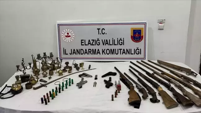 Elazığ'da Ruhsatsız Silah ve Tarihi Eser Operasyonu