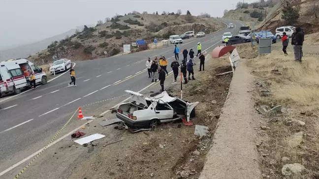 Elazığ'da Otomobil Devrildi: Sürücü Hayatını Kaybetti