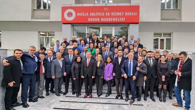 AK Parti Muğla İl Başkanlığına seçilen Laçin, mazbatasını aldı