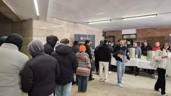 Anadolu Üniversitesi'nde Öğrencilere Gece İkramı Başlatıldı