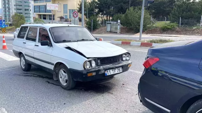 Bilecik'te Trafik Kazası: 1 Yaralı