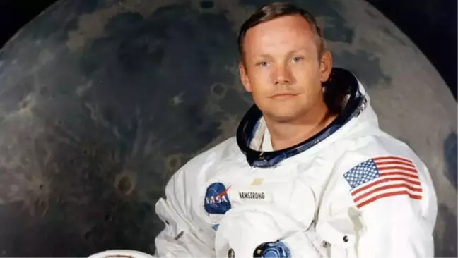Neil Armstrong'un Eşyaları Açık Arttırmada 7,4 Milyon Dolara Satıldı