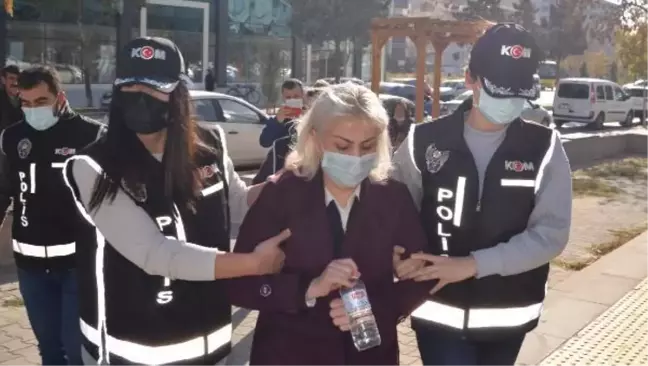 Tutuklanan öğretim üyesi: Bütün evraklarım ve belgelerim yasal
