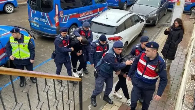 Çanakkale'de motosikletli cinayet şüphelileri adliyeye sevk edildi