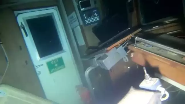 İmralı Adası'nda batan gemideki mürettebatın arama çalışmaları devam ediyor