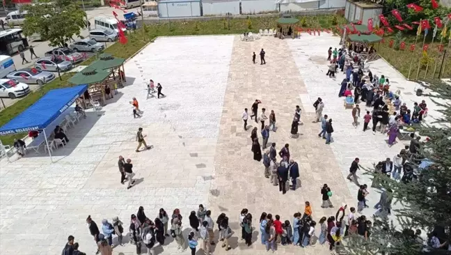 Baskil Anadolu Lisesi Filistin Yararına Kermes Düzenledi
