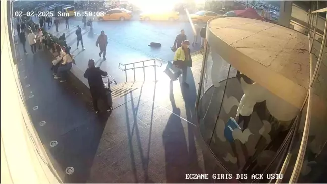 Adana'da Hırsızlık Girişimi: 3 Gün Havalandırmada Saklandı
