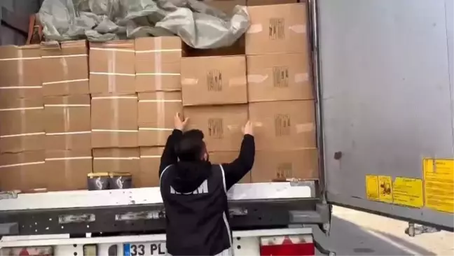 Adana'da Kaçak Tütün ve Sigara Operasyonu: 3 Gözaltı