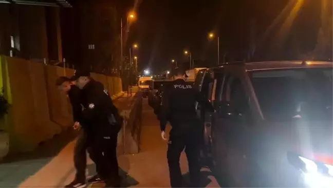 Pendik'te Asker Uğurlama Eğlencesinde Havaya Ateş Açan Şahıs Gözaltına Alındı