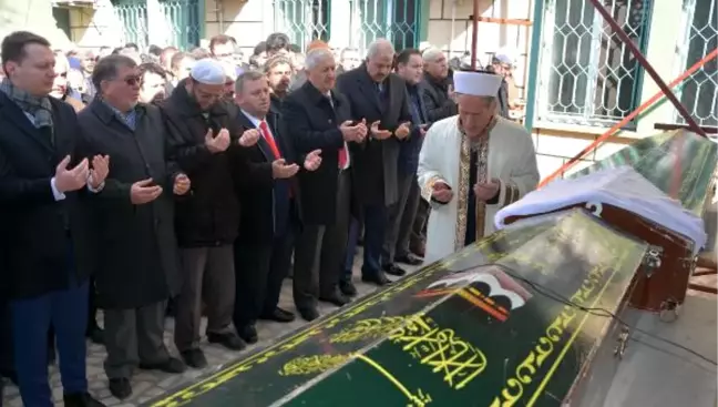 Sobadan Zehirlenip Ölen Çiftin Cenaze Namazlarını İmam Oğulları Kıldırdı