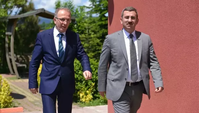 Başsavcı Bozkurt'tan Rektör Uzun'a İade-i Ziyaret