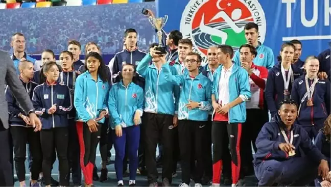 U18 Indoor Match'ta Türkiye 2'nci Oldu