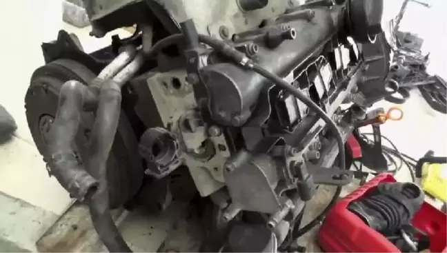 Çalıntı araçların motor ve şase numaralarını değiştirip, satanlara operasyon