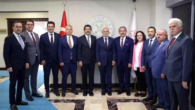 Denizli Platformu başkentte ekonominin patronlarıyla görüştü