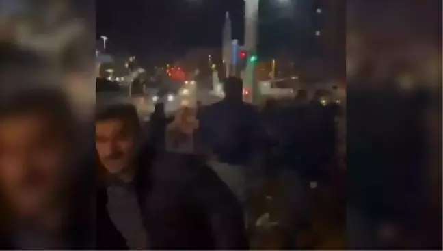 Şanlıurfa'da trafik kazası sonrası çıkan kavga cep telefonuyla görüntülendi
