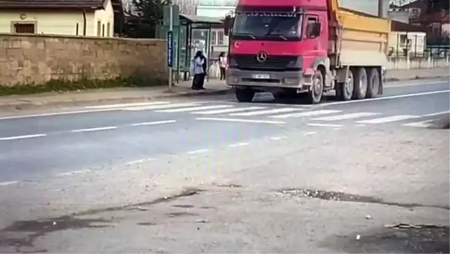 Sakarya'da Okul Çıkışında Trafik İhlalleri Cezalandırıldı