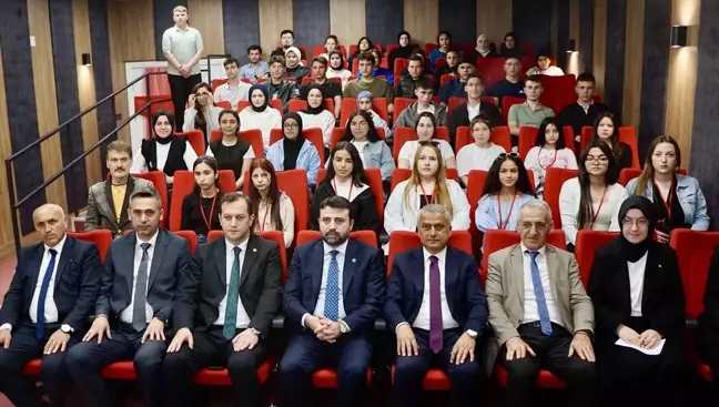 Cem Şahin'den Öğrencilere Kariyer Buluşmaları