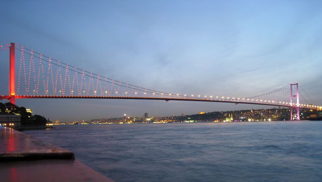 CHP'nin 'köprü' yürüyüşüne valilikten izin çıkmadı