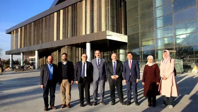 AK Parti Milletvekillerinden Sobe ve Selçuklu Kongre Merkezine Ziyaret