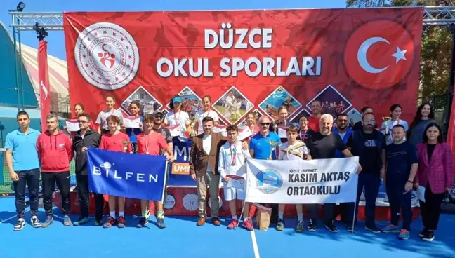 Düzce'den Tenis Şampiyonluğu