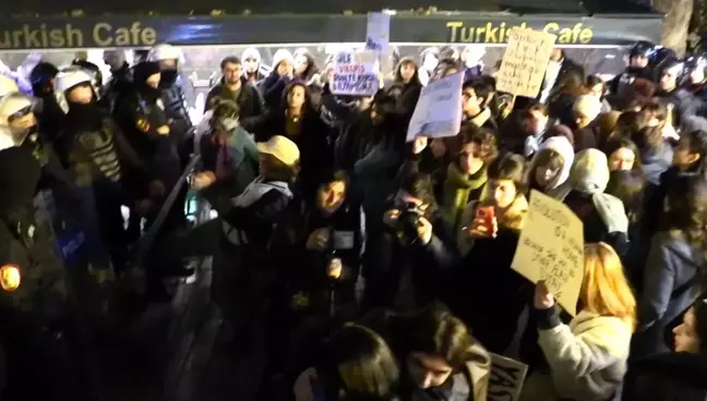 Taksim'de İzinsiz Yürüyüş Denemesi: 169 Gözaltı