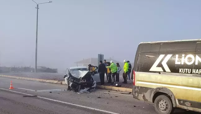 Konya'da İki Ayrı Trafik Kazasında 2 Sürücü Yaralandı