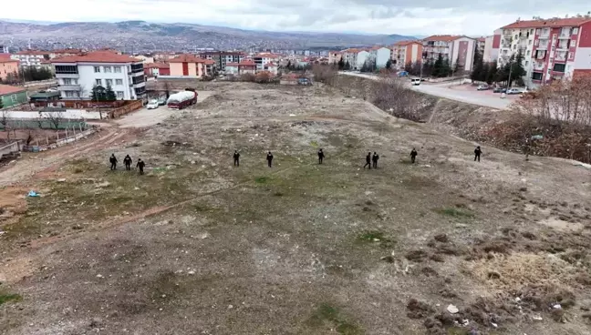 Kırıkkale'de Kayıp 70 Yaşındaki Demans Hastası İçin Arama Çalışmaları Sürüyor