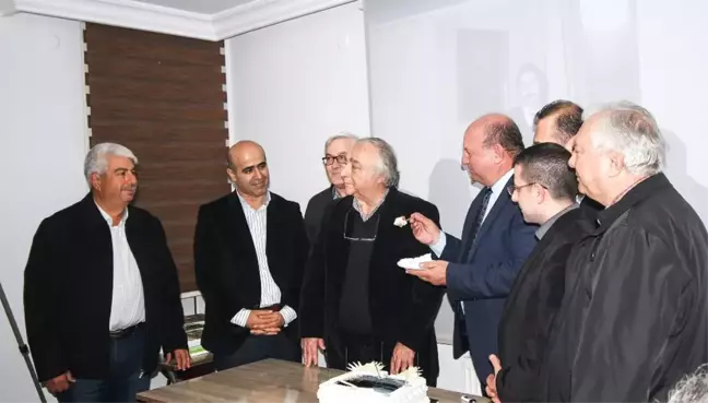 Gazeteci Yüksel Hançerli 50. Yılında Arka Plan'da