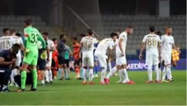 Süper Lig: Medipol Başakşehir: 1 Kayserispor: 0 (İlk yarı)