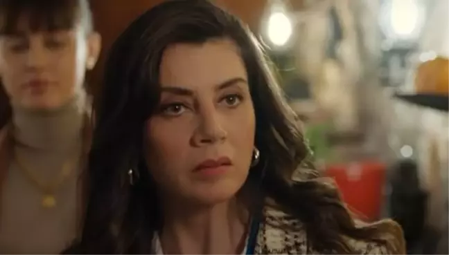 Evlilik Hakkında Her Şey CANLI izle! FOX TV Evlilik Hakkında Her Şey 23. bölüm canlı izle! Evlilik Hakkında Her Şey yeni bölümde neler oldu?