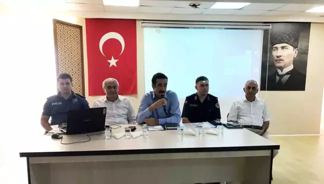 Bozyazı Kaymakamı Muhtarlarla İstişare Toplantısında Buluştu
