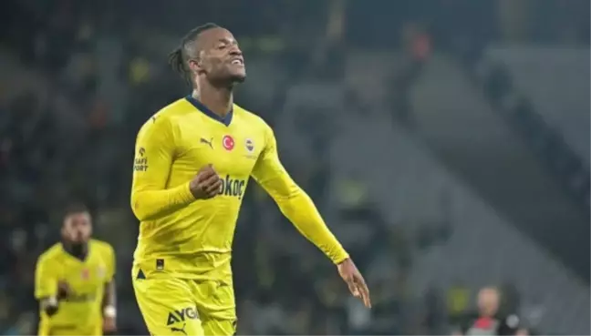 Batshuayi Galatasaray ile kaç yıllık sözleşme imzaladı? Batshuayi kaç yıllığına Galatasaray ile anlaştı?