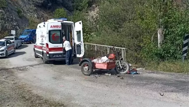 Çorum İskilip'te Motosiklet ve Kamyon Çarpıştı: 1 Ölü, 1 Yaralı