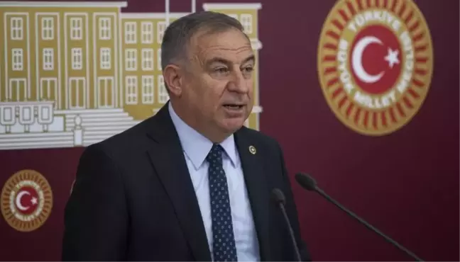 Gökan Zeybek kimdir? Gökan Zeybek kaç yaşında, nereli? Gökan Zeybek hayatı ve biyografisi!