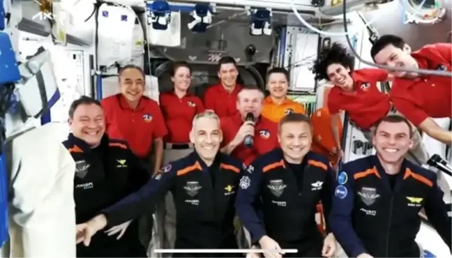 Türkiye'nin ilk uzay yolcusu Alper Gezeravcı, ISS'e ulaştı