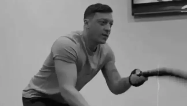 Mesut Özil Survivor'a mı katıldı, Survivor yeni yarışmacı Mesut Özil mi?