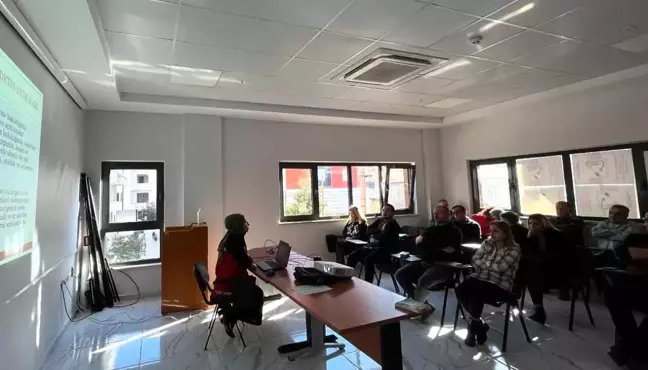 Anamur'da Kadına Karşı Şiddetle Mücadele Semineri Düzenlendi