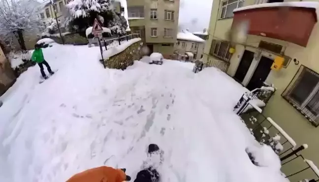 Ordu'da Kar Yağışı Sonrası Snowboard Keyfi