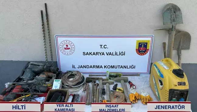 Sakarya'da Kaçak Kazı Yapan Üç Kişi Suçüstü Yakalandı