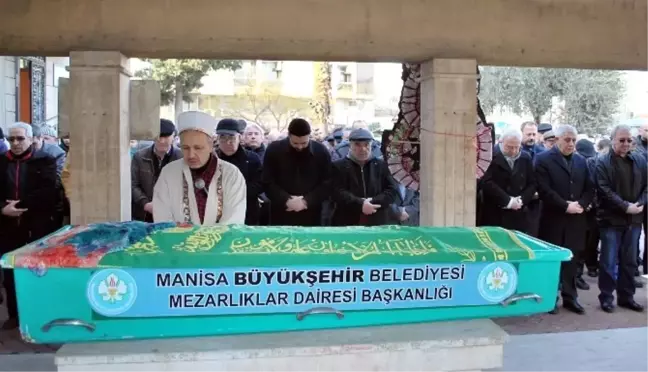 Almanya Acı Vatan' Filminin Senaristi Kalbine Yenildi