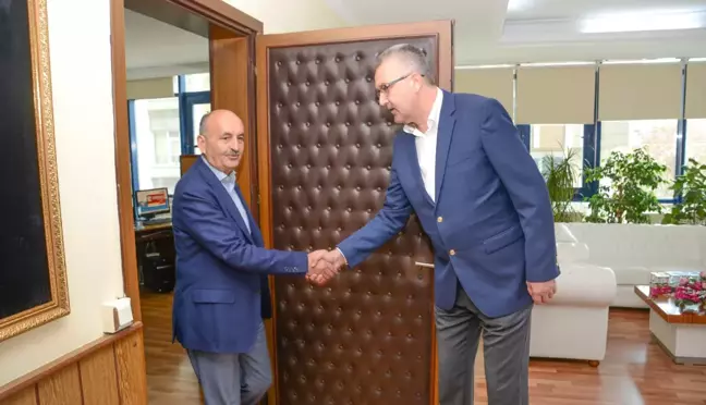 Müezzionoğlu'ndan Karacabey Mesaisi