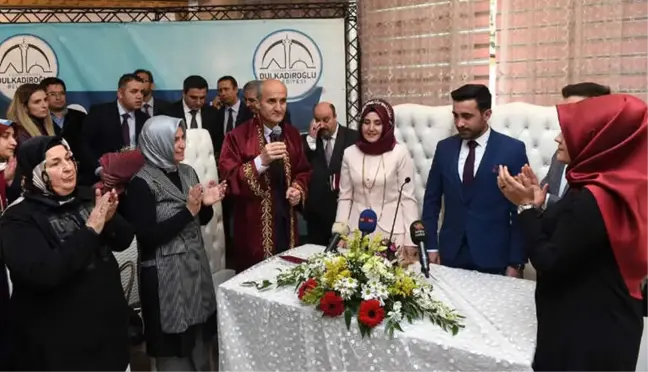 Dulkadiroğlu'nda 17 Çifte Nikah