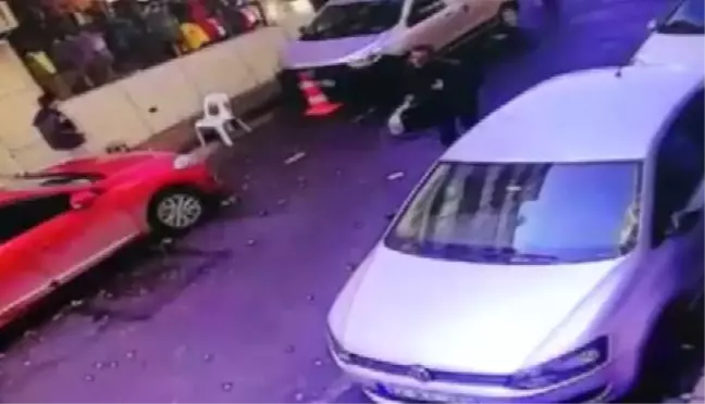 Döviz Bürosunu Soyan Zanlının Yakalanması Kamerada
