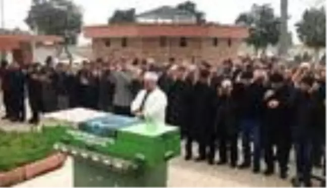 Kazada yaralanıp, hastanede ölen Merve öğretmen, toprağa verildi