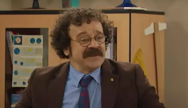 Seksenler Metin Hoca kimdir? Seksenler Reha Özcan kim, kaç yaşında, nereli?