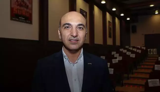 Bülent Kerimoğlu kimdir? Bülent Kerimoğlu kaç yaşında, ne iş yapıyor? Bülent Kerimoğlu hayatı ve biyografisi!