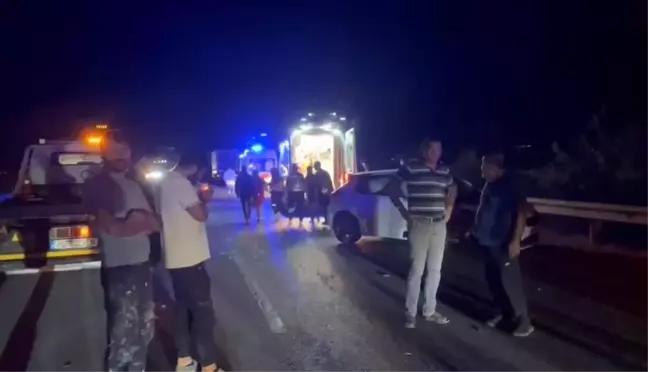 Afyonkarahisar'da trafik kazası: 6 kişi yaralandı