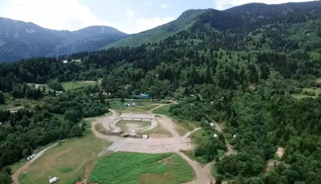 Artvin'deki Altın Madenciliği Faaliyeti Durduruldu